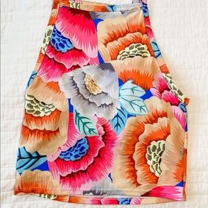 Kortni Jeane oversized floral